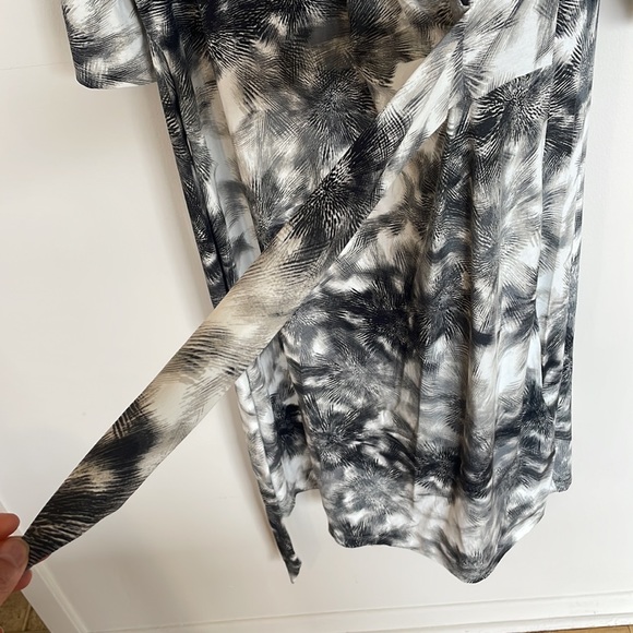 Olsen Black & White Midi Dress - Picture 7 of 7